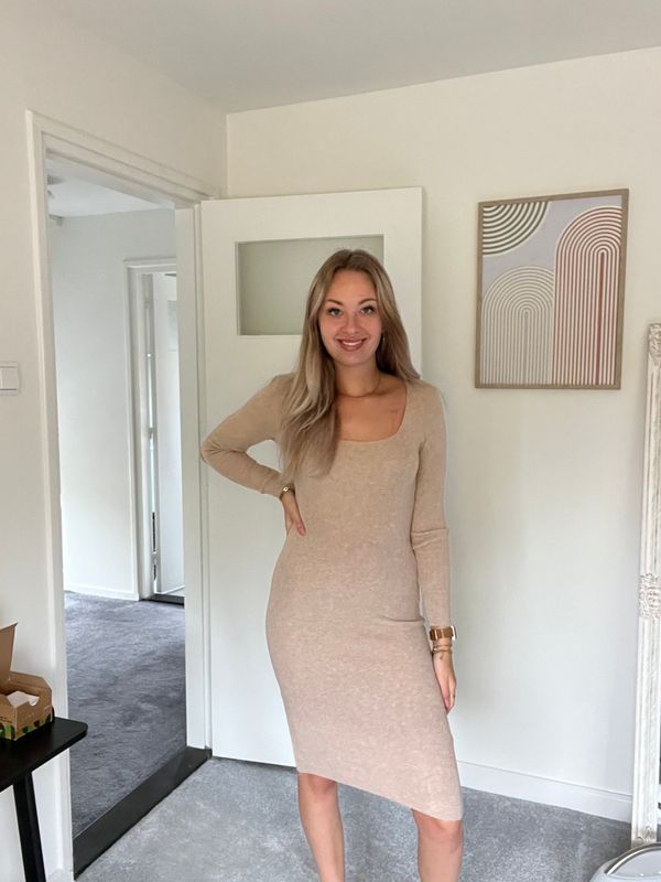 Mid dress