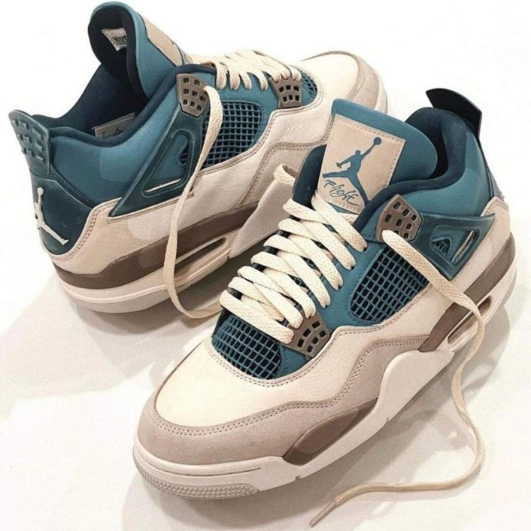 Nike AIR JORDAN 4 SNORLAX
