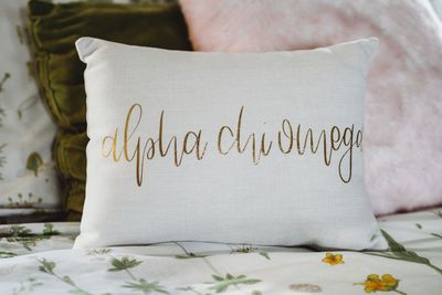 Pillow White Burlap Gold Print