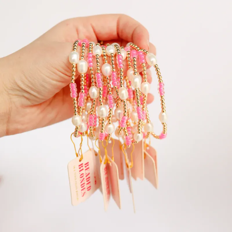 Pearl Poppi Bracelet HOT PINK