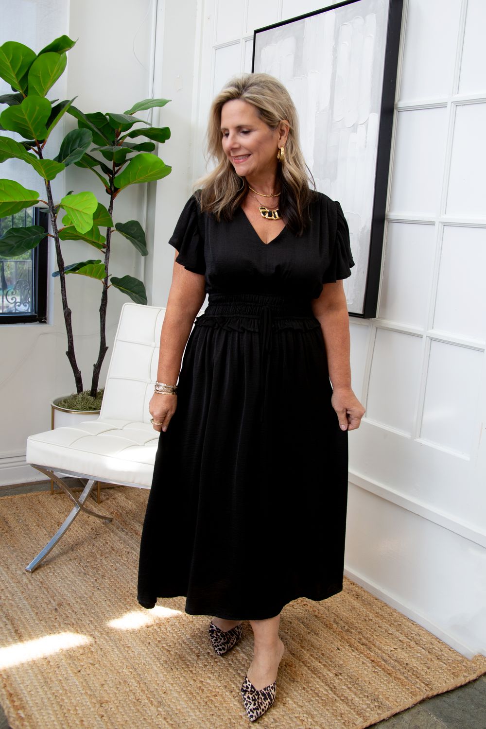 Got it Twisted Flutter Sleeve Solid Midi Dress