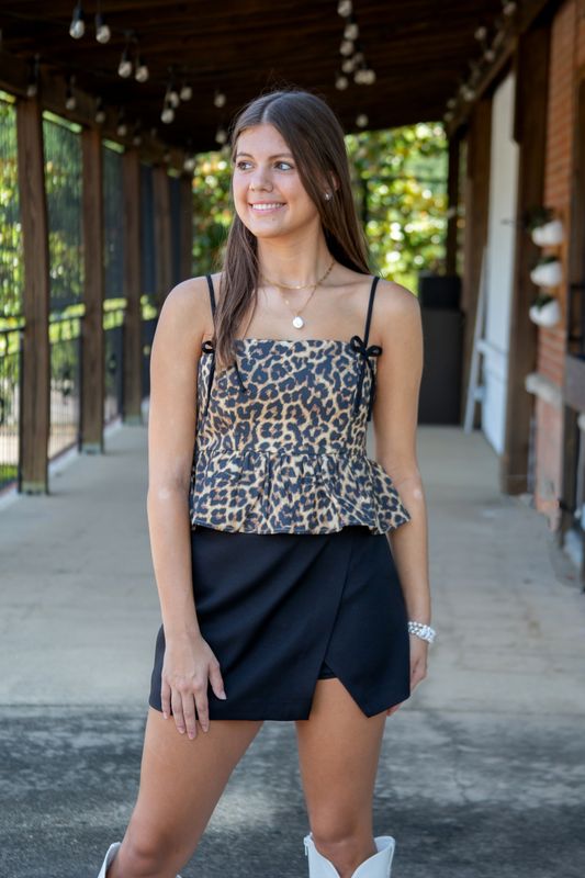 Street Style Leopard Tie Strap Peplum Top