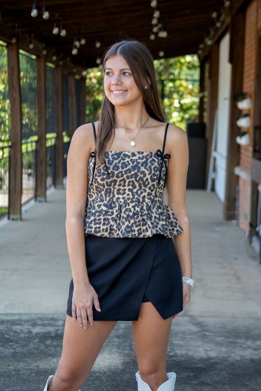 Street Style Leopard Tie Strap Peplum Top