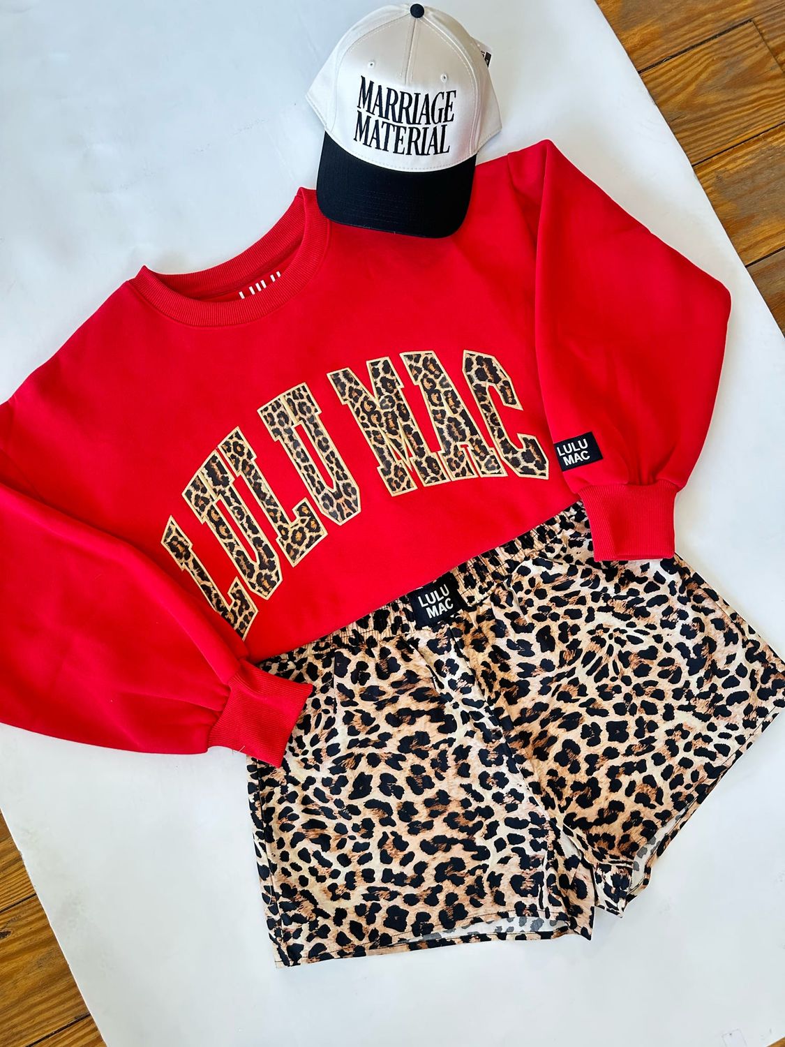 LULU MAC Sweatshirt