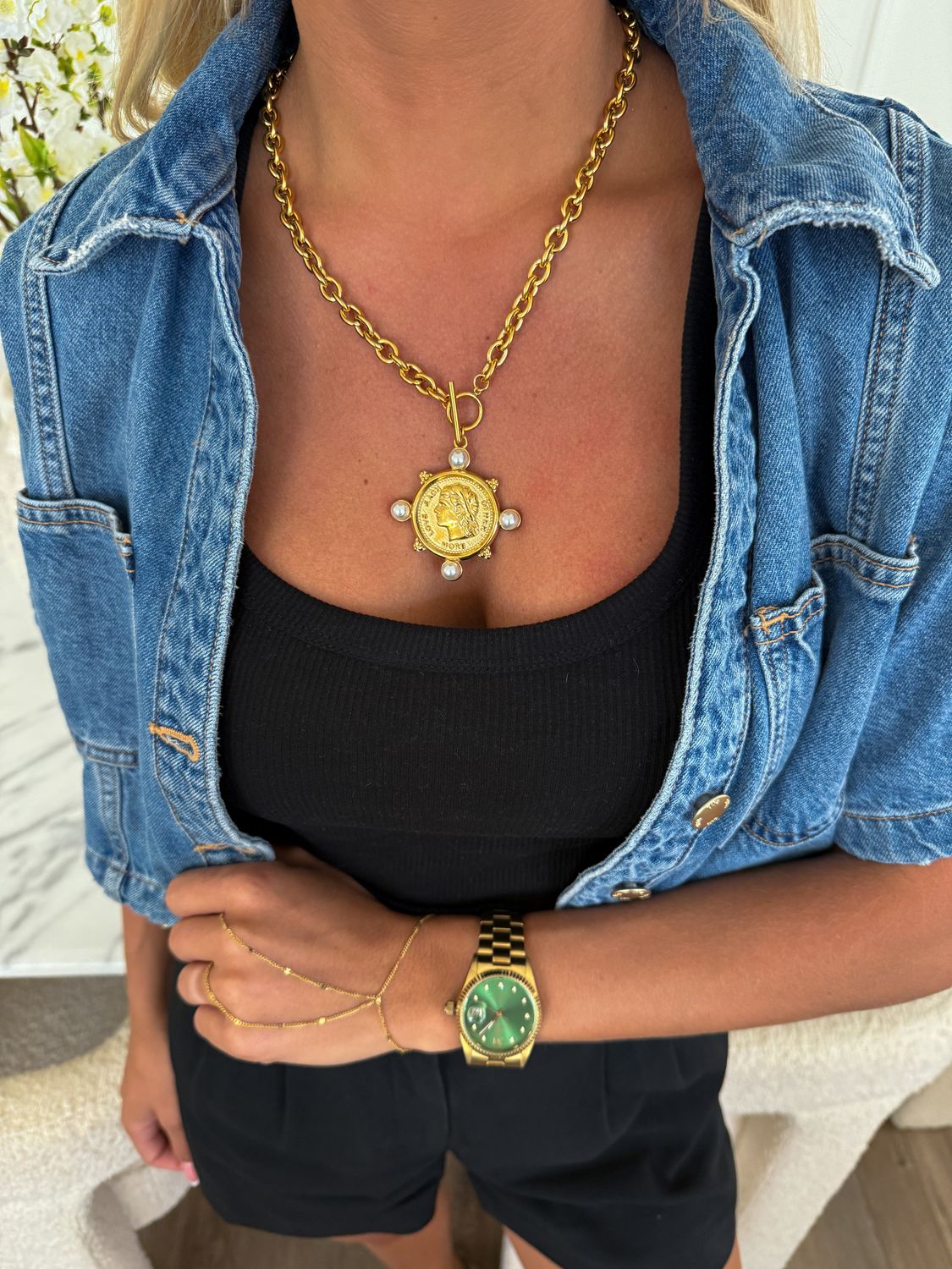 Chan Sutt Pearl Coin Necklace GOLD