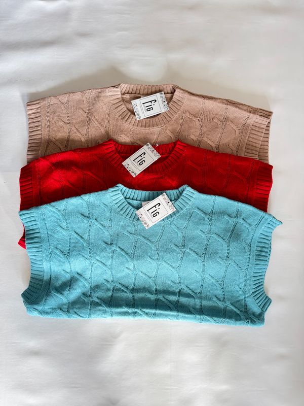 On Repeat Sleeveless Oversized Cable Knit Sweater Vest