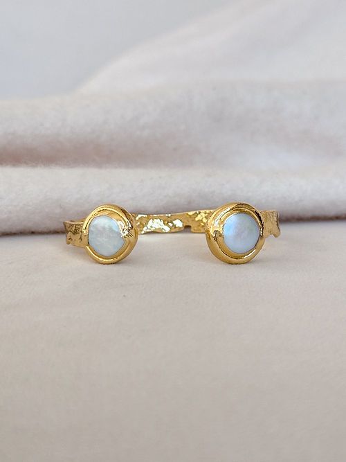 Misty Cuff ROUND PEARL