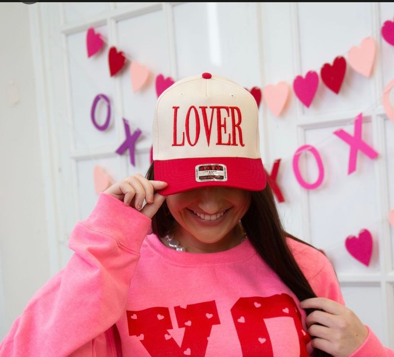 Lover Puff Embroidery Trucker Hat RED