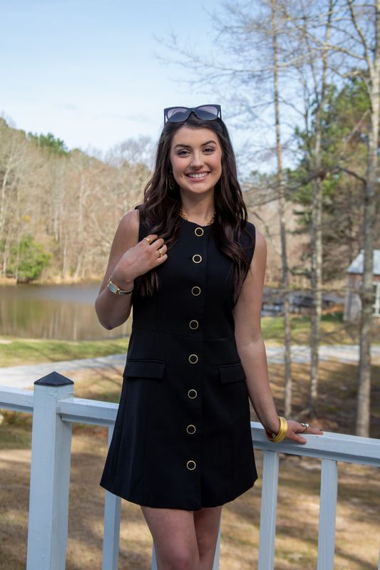 Very Fitting Sleeveless Button Down Detail Dress