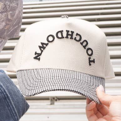 Touchdown Trucker Hat BLACK/WHITE HOUNDSTOOTH