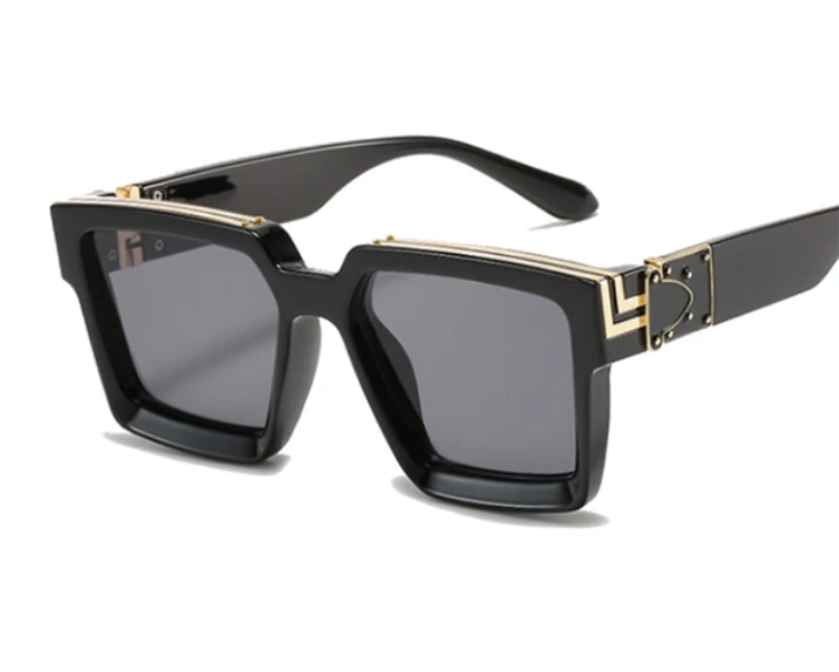 Black &amp; Gold Eyes On Point Sunglasses