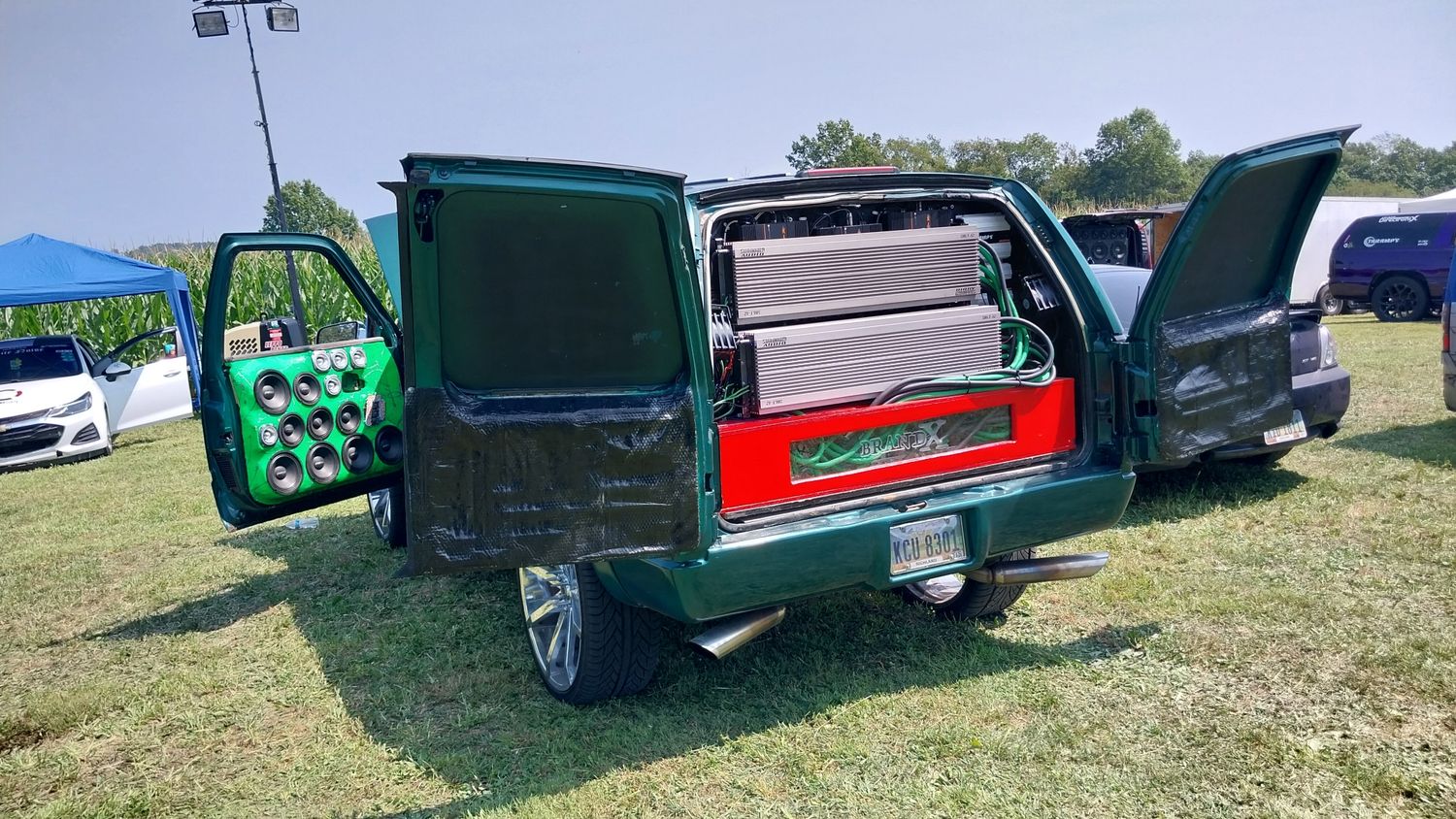 Car show competitor pass