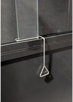 VE SLIDING DOOR CAGE STOPPER