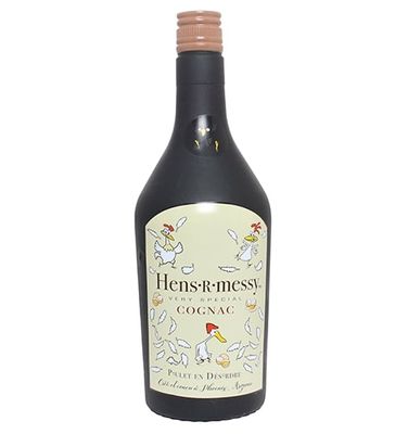 SILLY SQUEAKERS LIQUOR BOTTLE HENS R MESSY