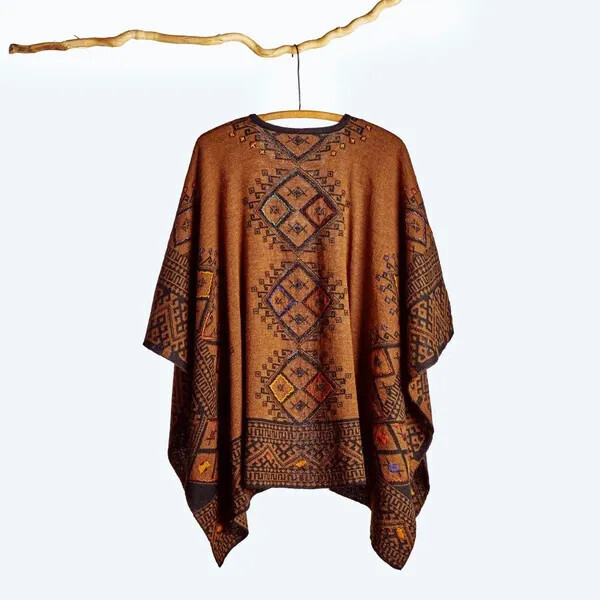 Pyramid Reversible Ruana