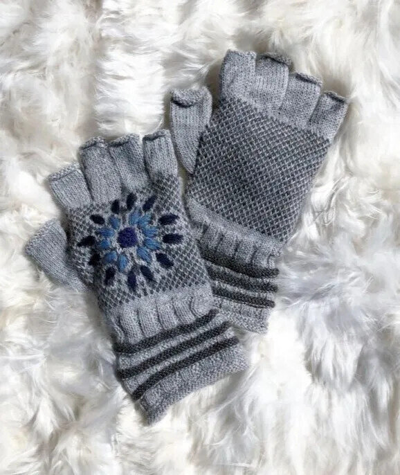 Snow Leopard Fingerless Gloves