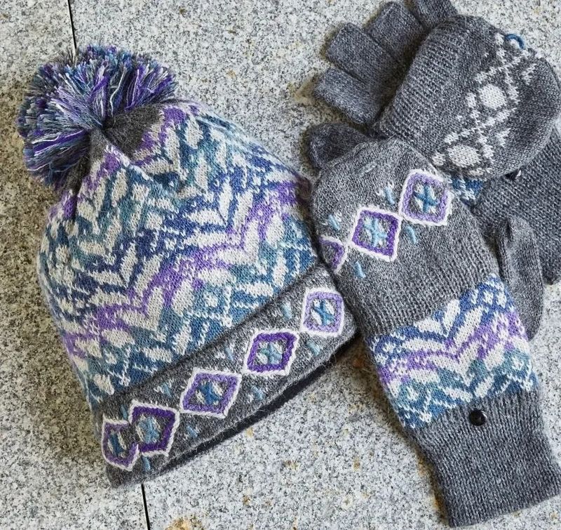 Primrose Alpaca Cap