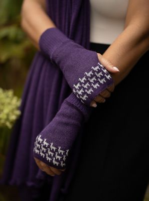Alpaca Print Reversible Wrist Warmers