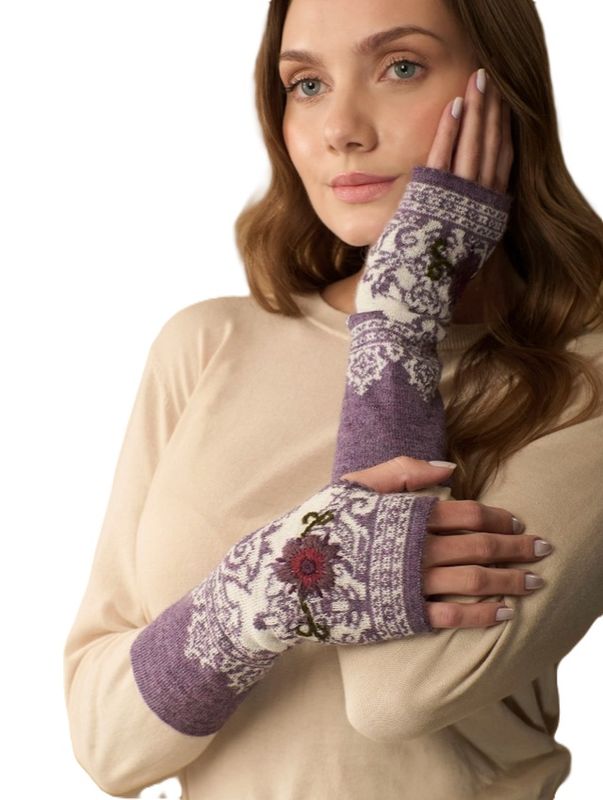 Isabela Wrist Warmers