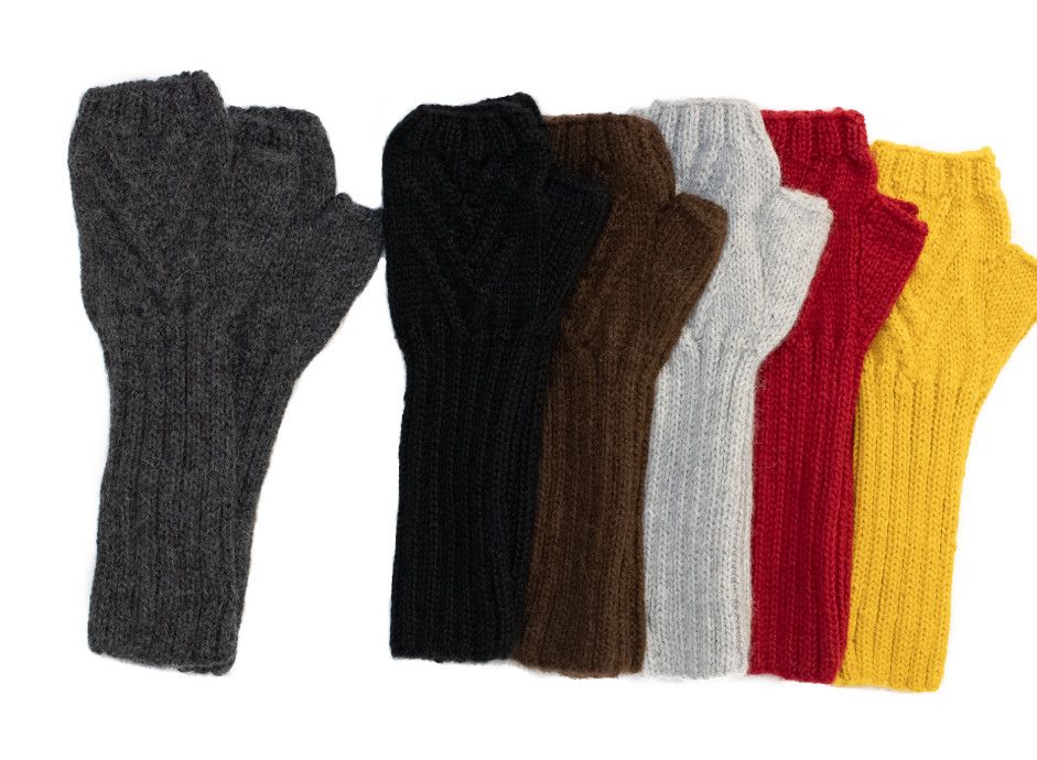 Cable Fingerless Glove EA