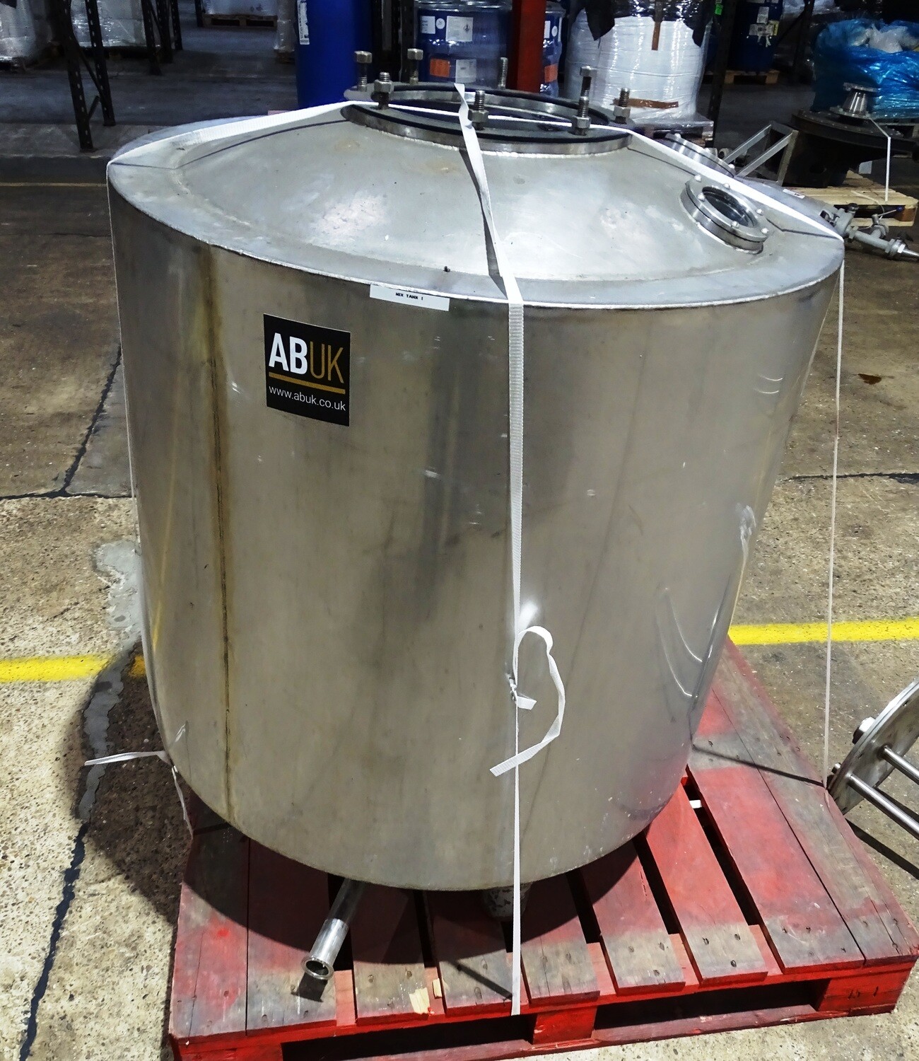 Grundy Tank 400L / 90Gallon