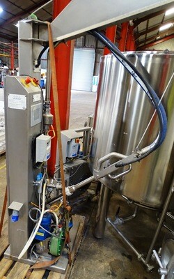 1 Head Cask Racking/Filing Machine - Microdat
