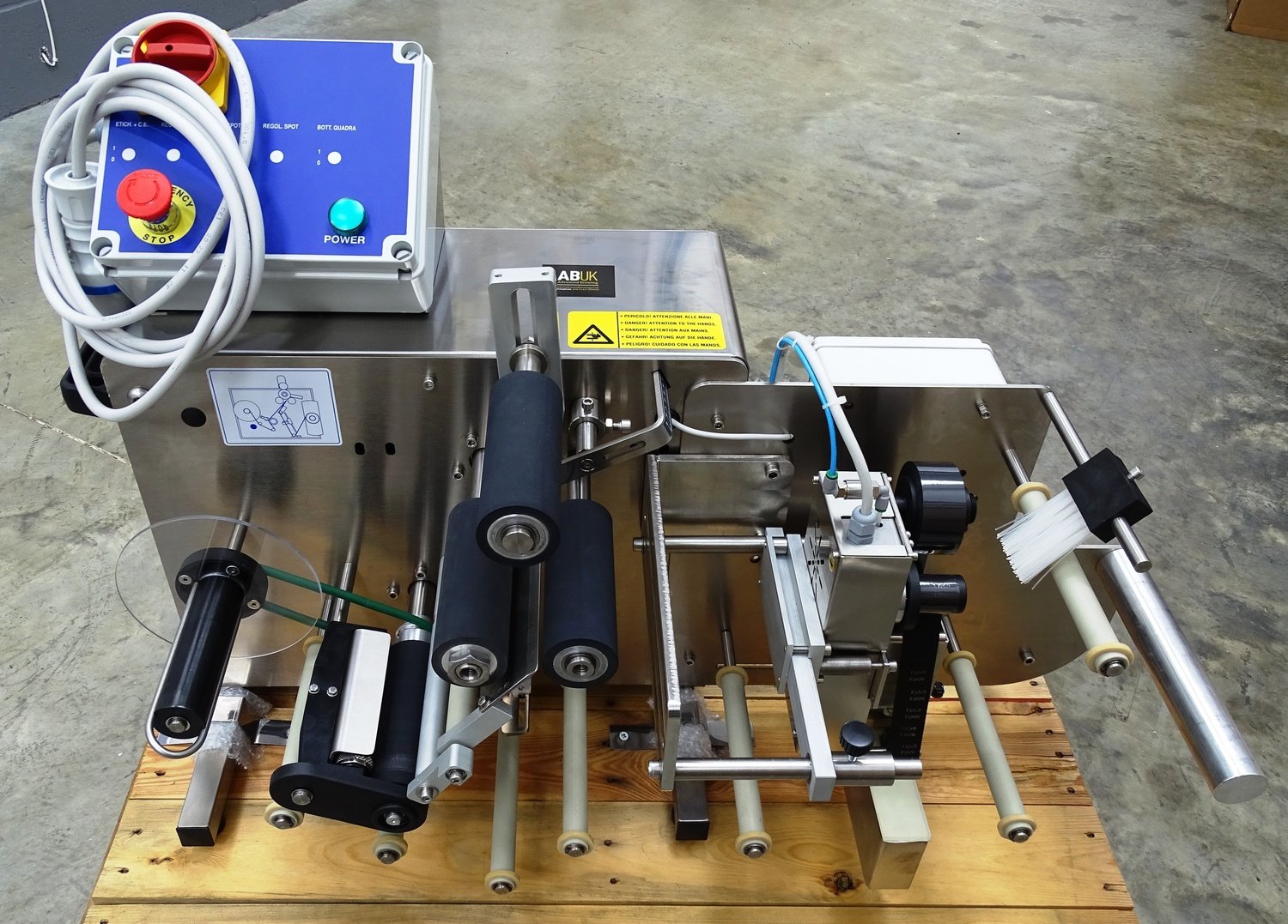 SA1 Bottle Labeller