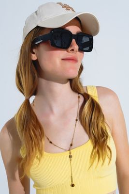 Oversized vierkante zonnebril dun montuur