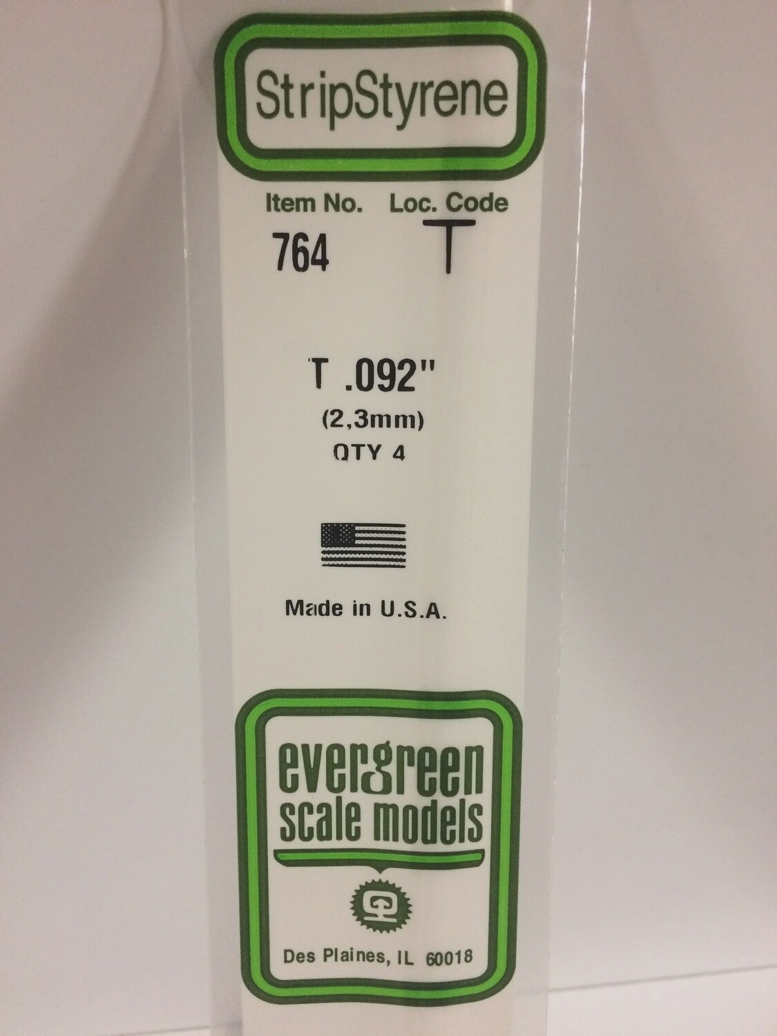 764 - OPAQUE WHITE POLYSTYRENE T SHAPE