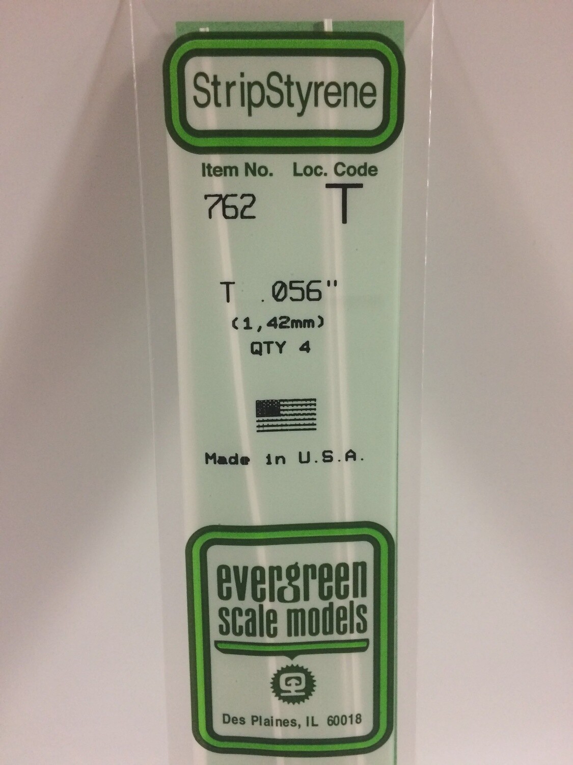 762 - OPAQUE WHITE POLYSTYRENE T SHAPE