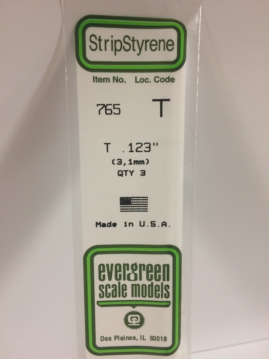 765 - OPAQUE WHITE POLYSTYRENE T SHAPE