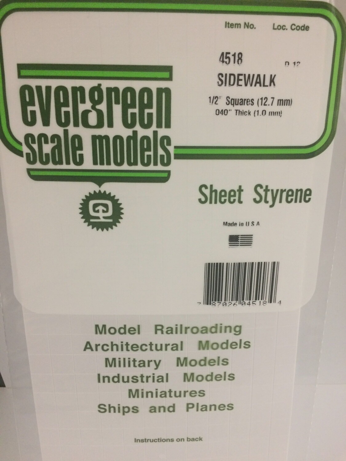 4518 - OPAQUE WHITE POLYSTYRENE SIDEWALK