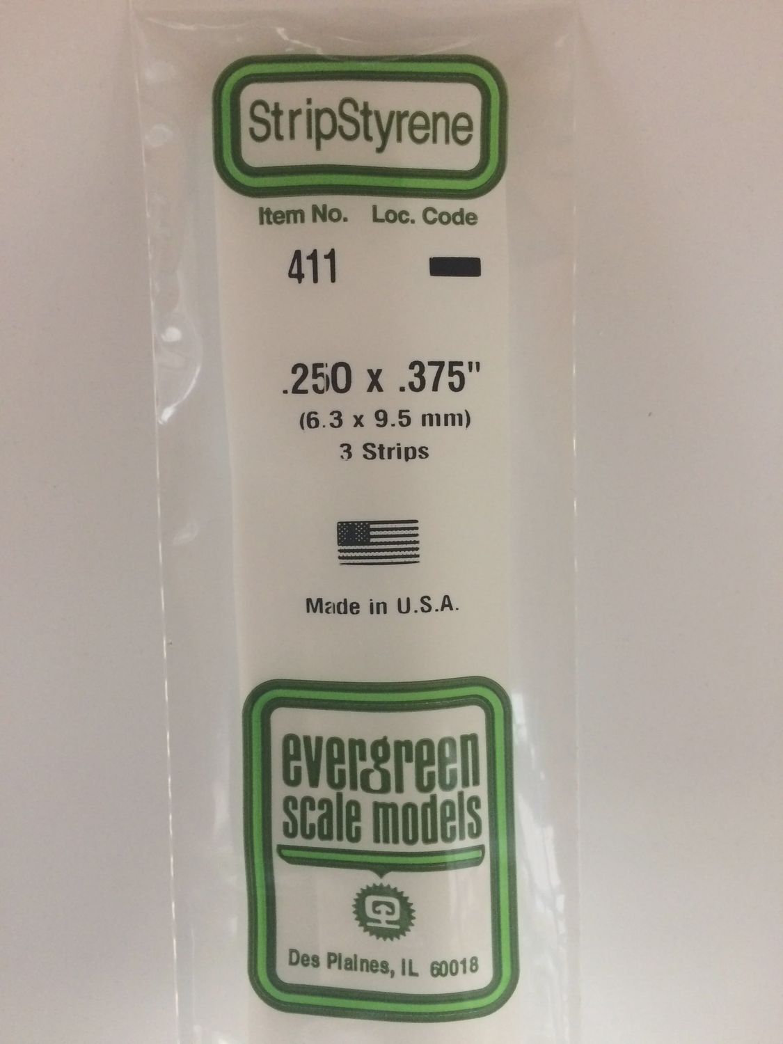 411 - OPAQUE WHITE POLYSTYRENE STRIP