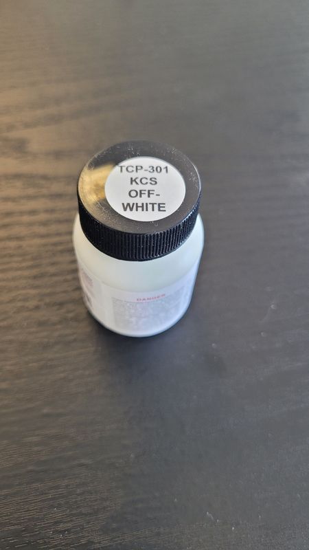 Kansas City Southern Off-White, 1 Ounce