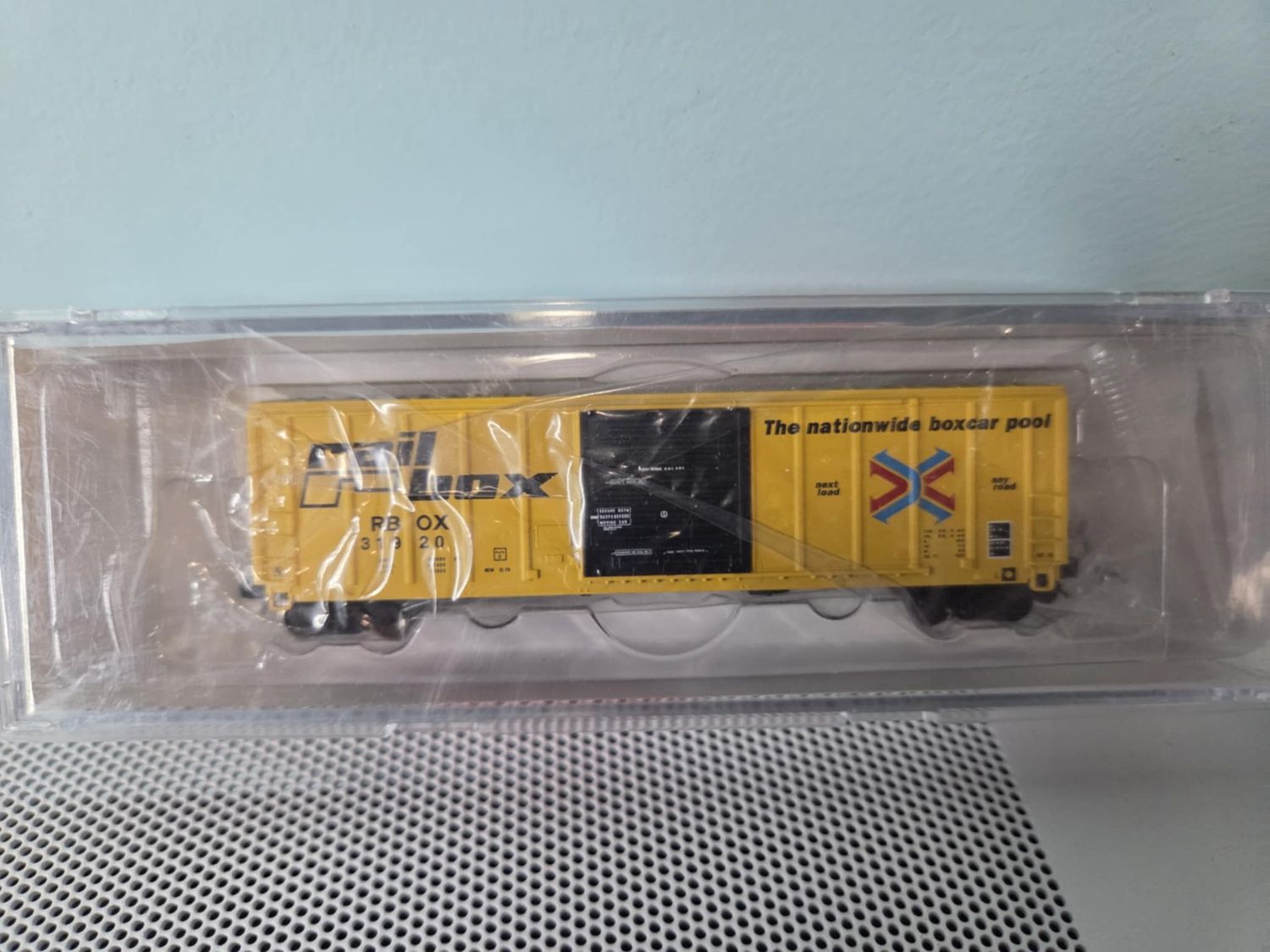 P-S 5277 Exterior Post Boxcar #31920