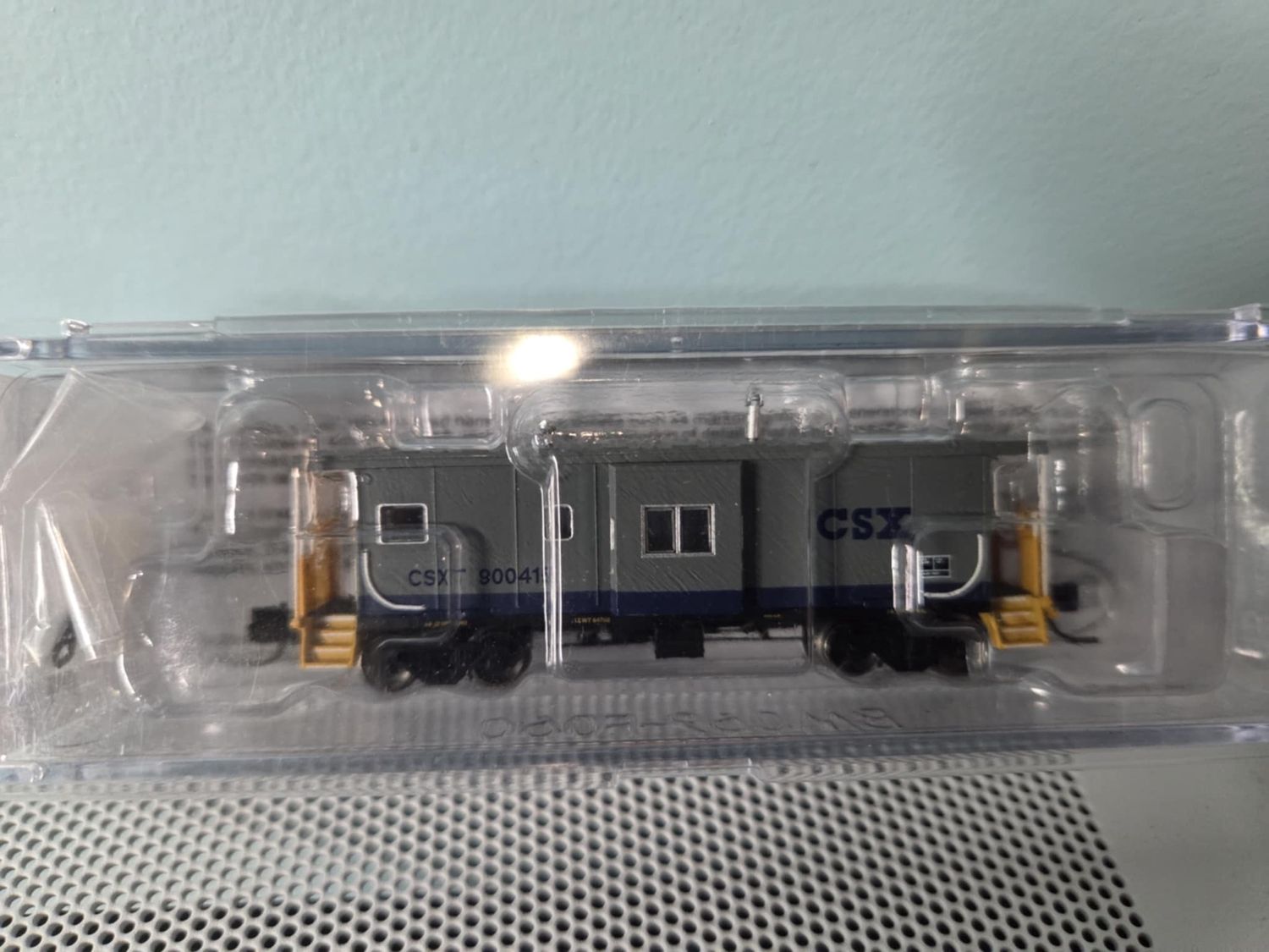 4 Bay Window Caboose CSX NY2 #900415
