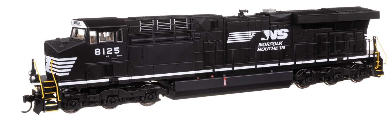 ES44AC Norfolk Southern #8125 ESU Sound