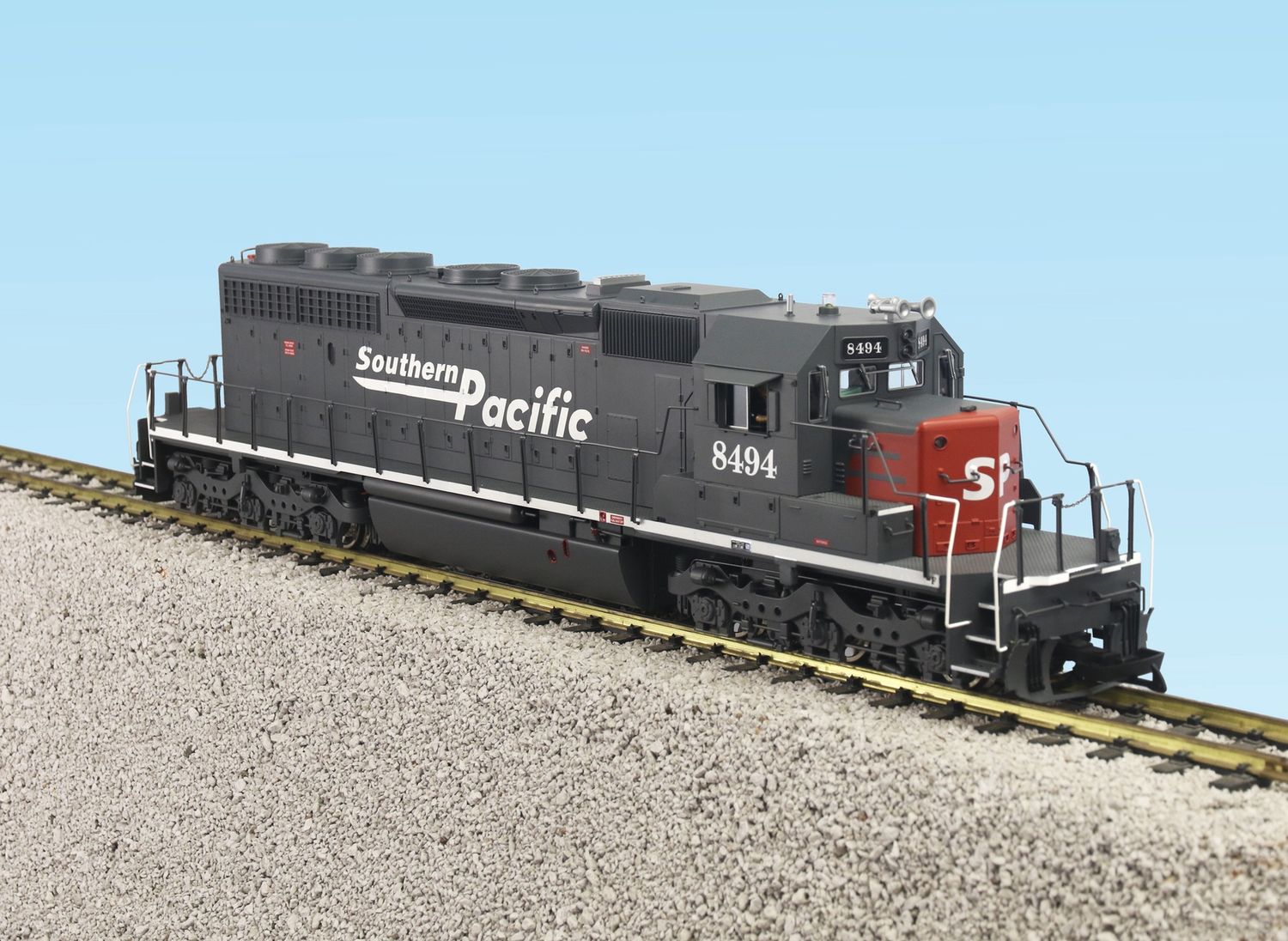 SOUTHERN PACIFIC SD40-2 GRAY/RED, Road Number: 8495