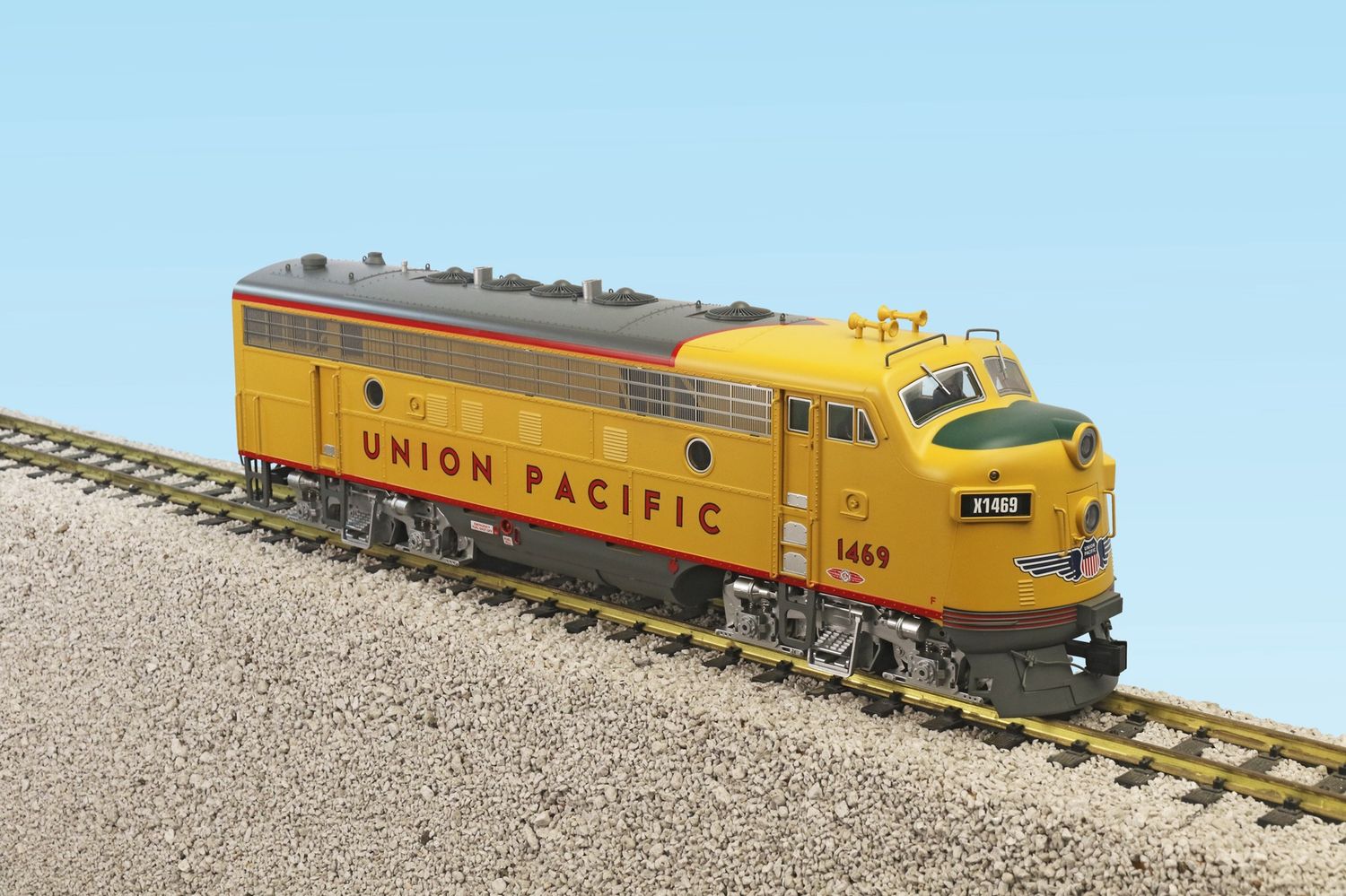 UNION PACIFIC F7 A UNIT YELLOW/GRAY, Road Number: 1468