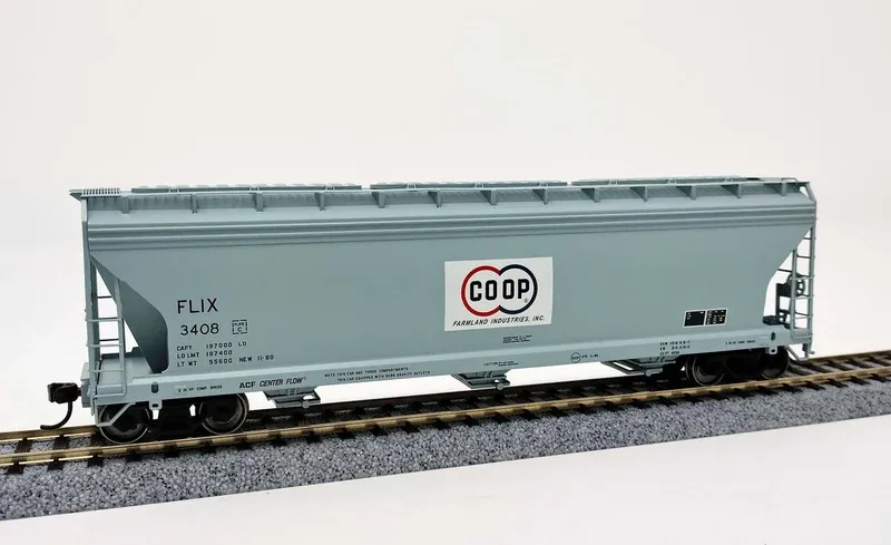 ACF 4650 Centerflow Hopper Farmland CO-OP FLIX #3433