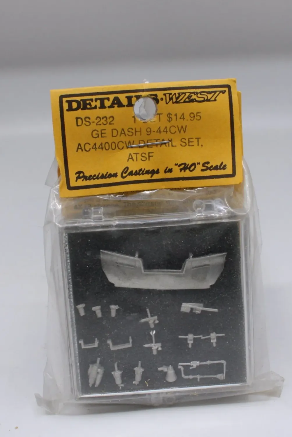 GE Dash 9-44CW AC4400CW Detail Set ATSF