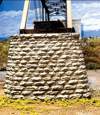 Single-Track Cut Stone Bridge Pier w/Pointed End