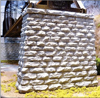 Single-Track Cut Stone Bridge Pier w/Rectangular Base