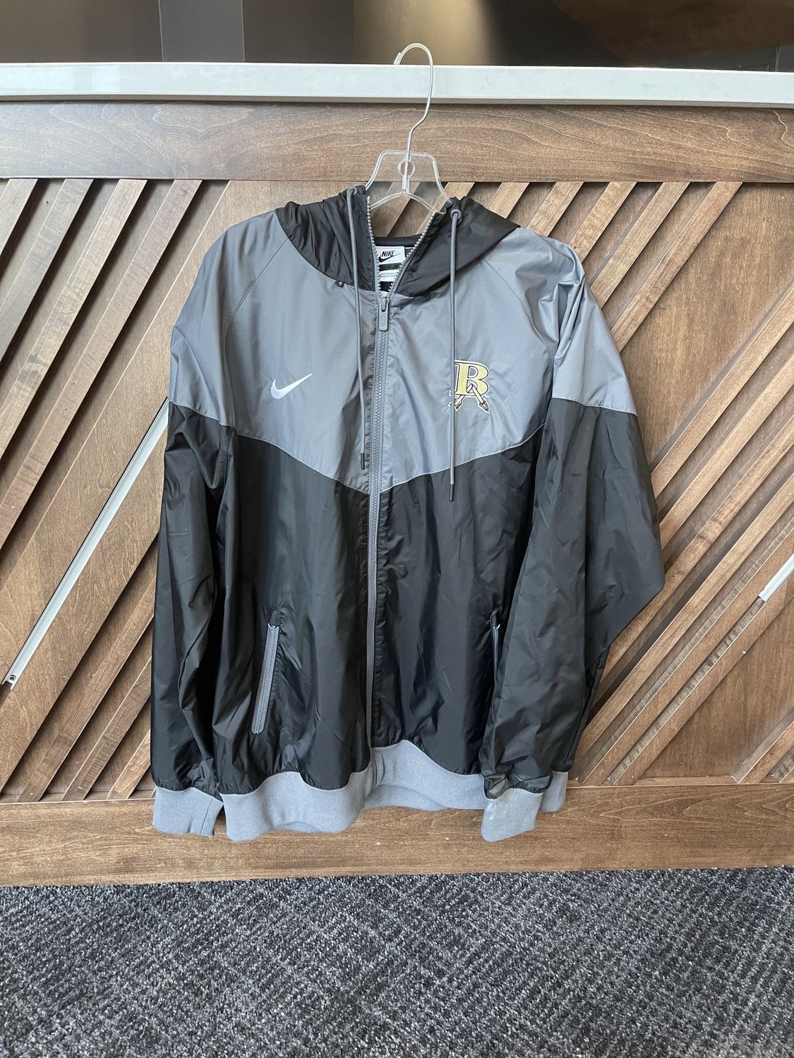 NIKE WINDRUNNER JACKET