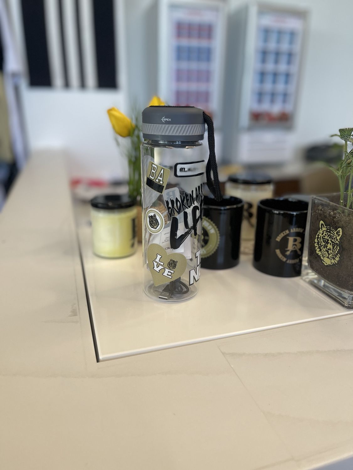 LANTERN WATER BOTTLE