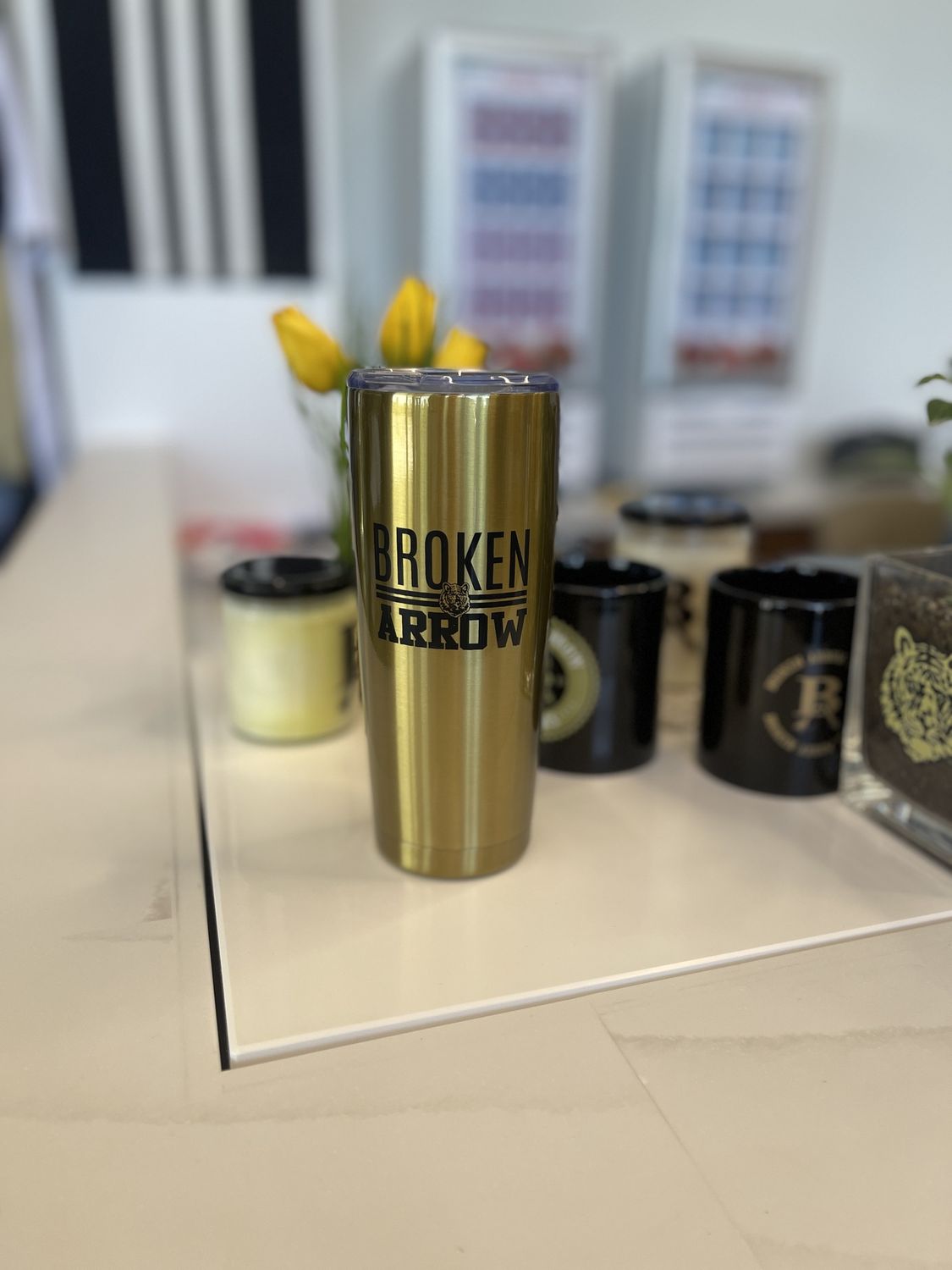 METALLIC GOLD TUMBLER