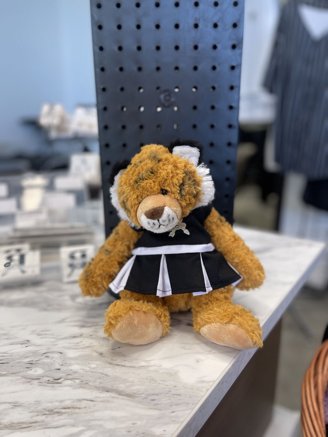 CUDDLE BUDDY CHEER TIGER