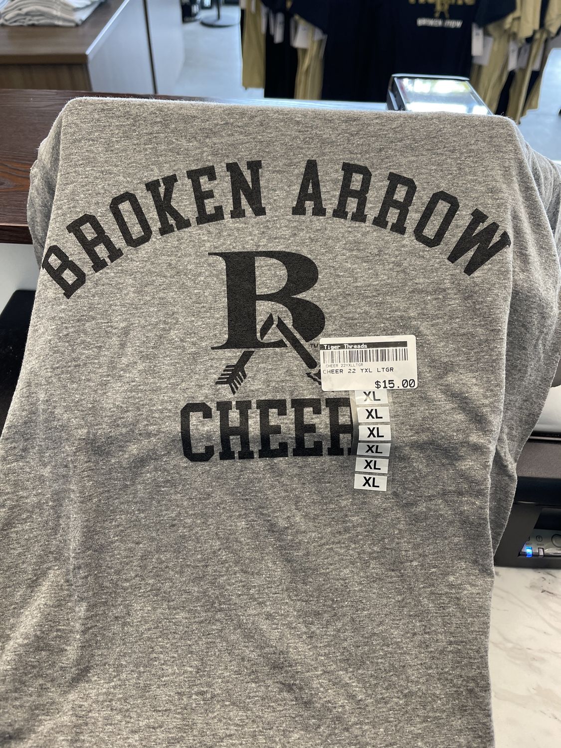 YTH CHEER FAN TEE GREY