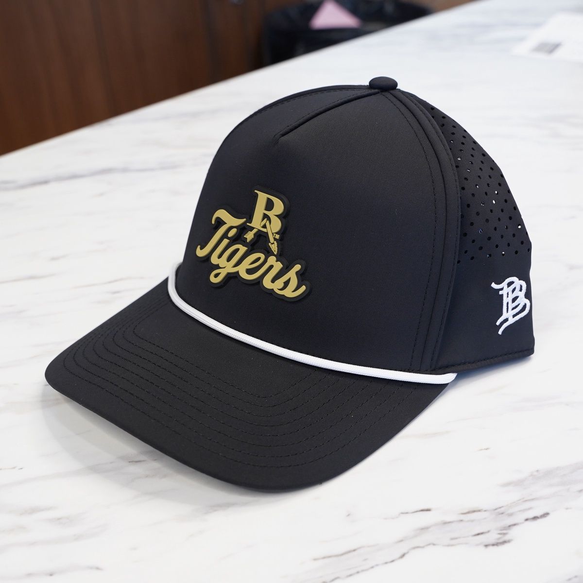 BB 545 PVC SCRIPT TIGERS