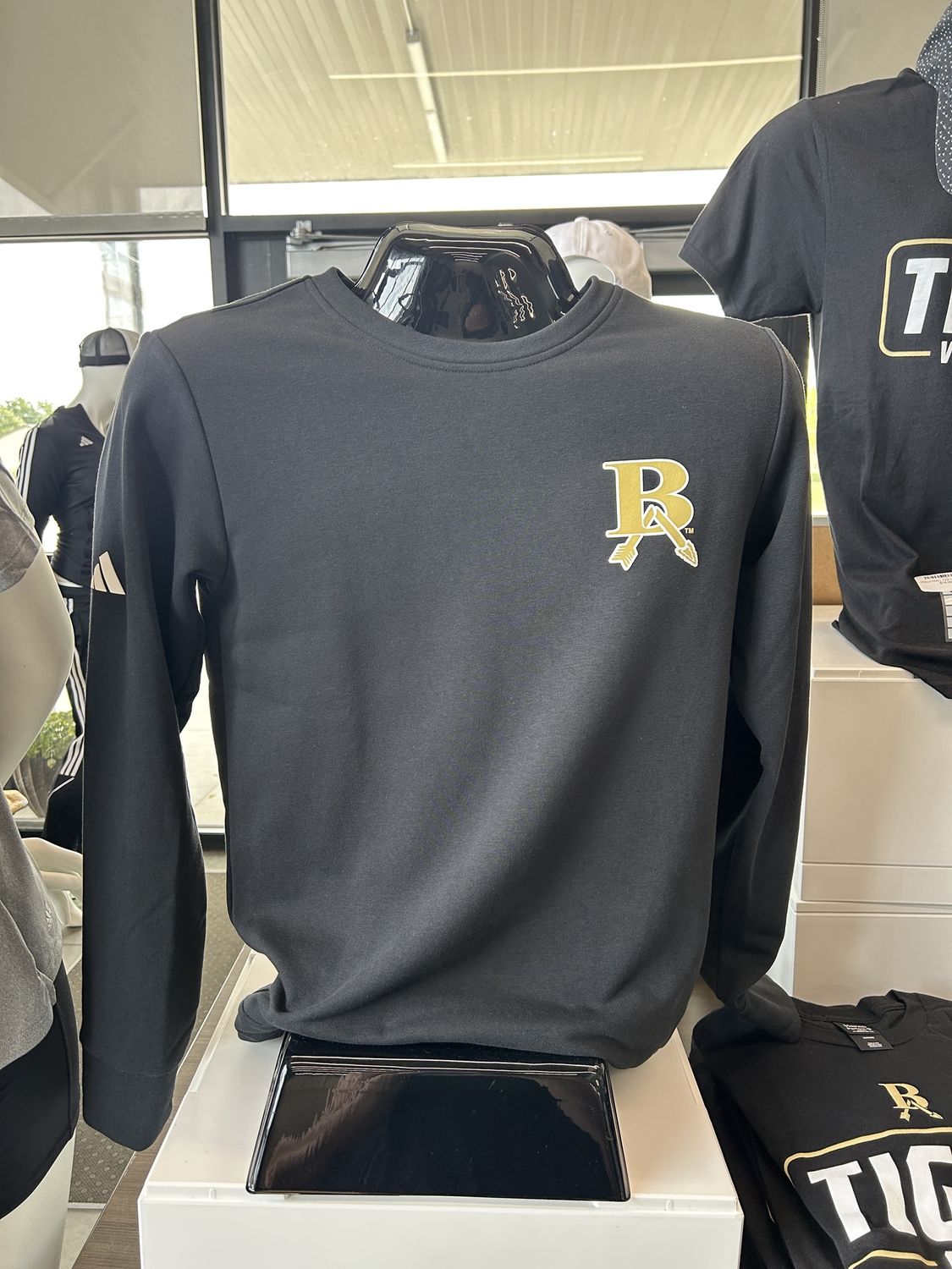 ADIDAS CREWNECK SWEATSHIRT